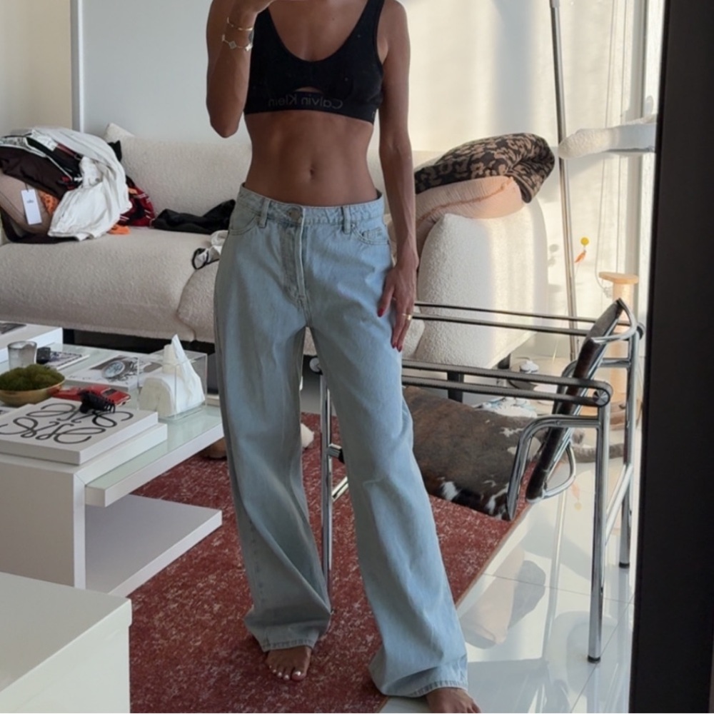 Tiger Mist low rise light wash jeans